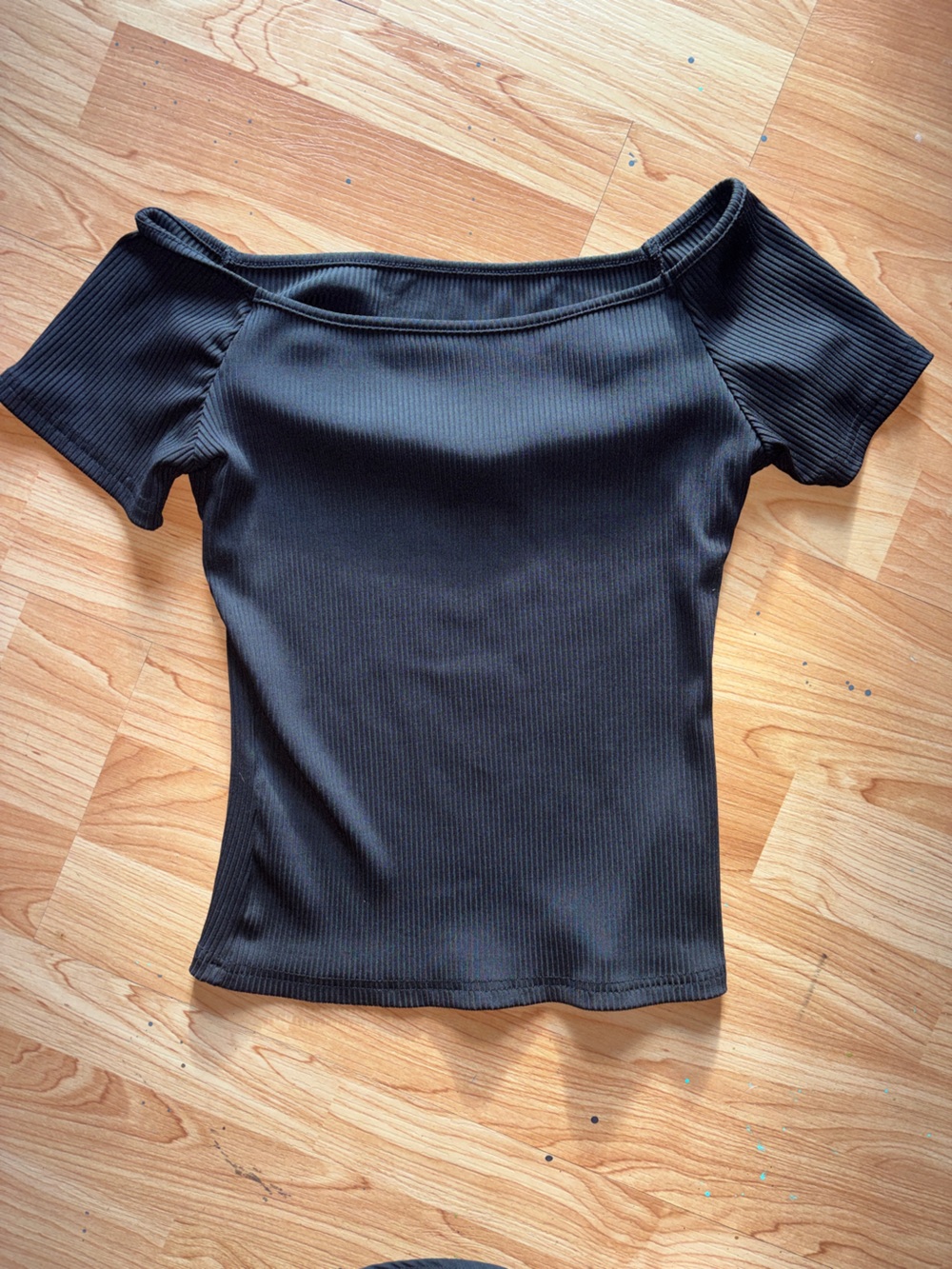 Black Ribbed Short Sleeve Top